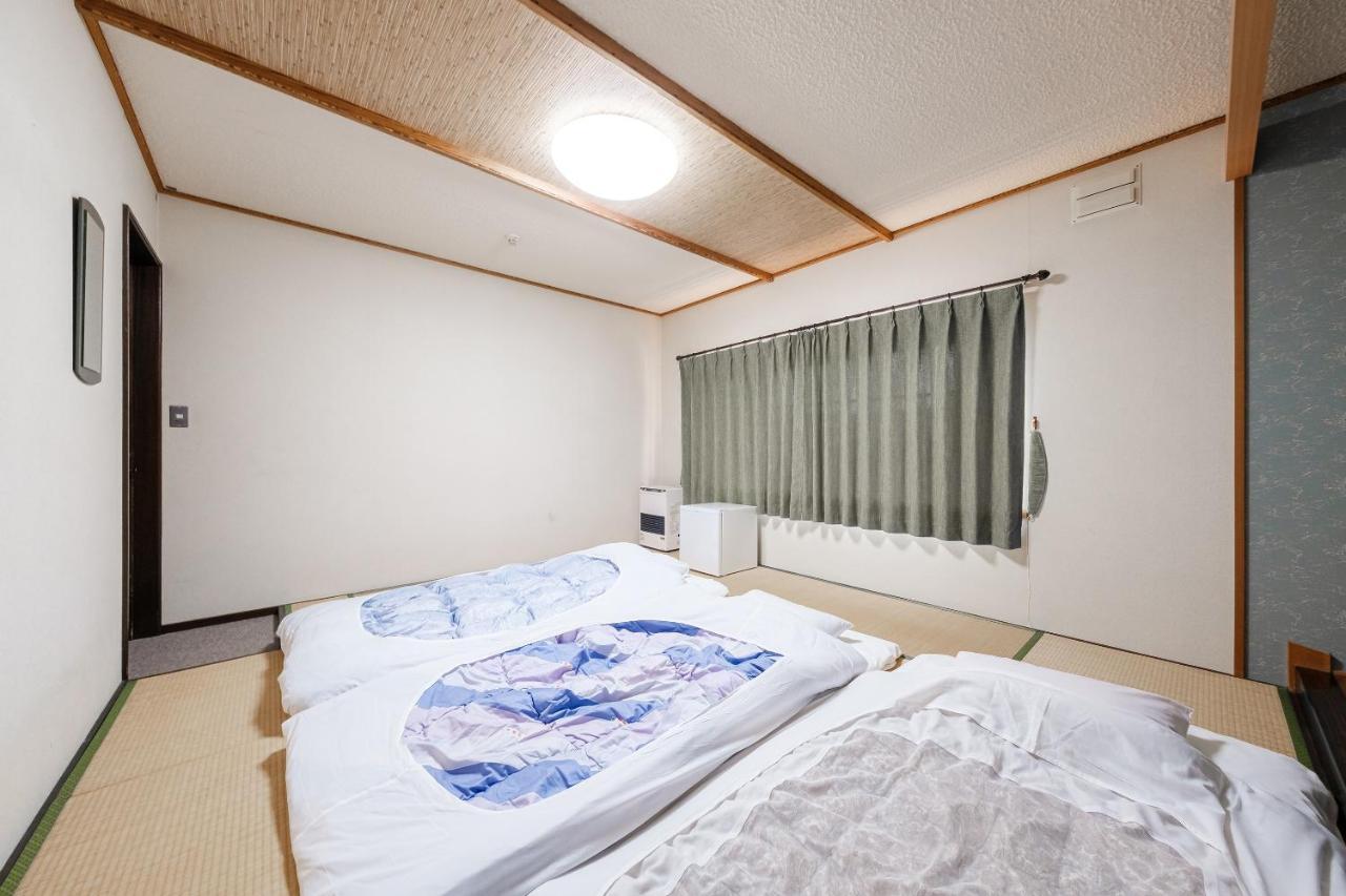 Tabist Shun Hidaka Biratori Hotel Ngoại thất bức ảnh