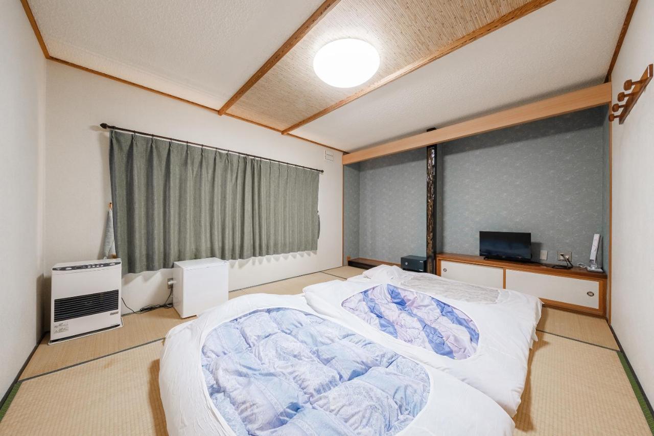 Tabist Shun Hidaka Biratori Hotel Ngoại thất bức ảnh